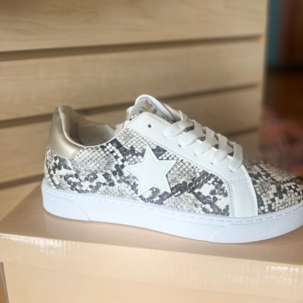 Star Sneakers